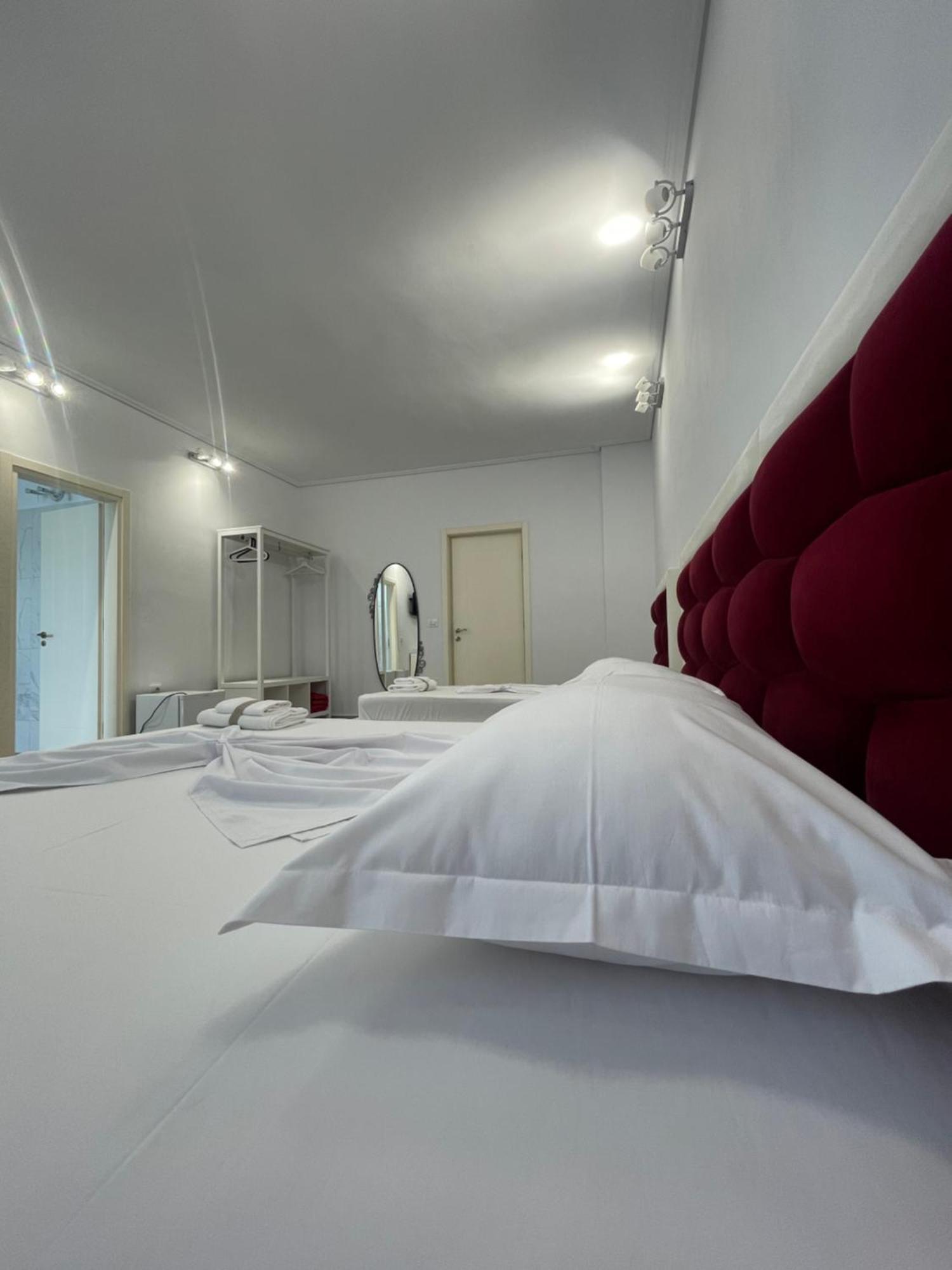 Cava Boutique Hotel Sarande Exterior photo
